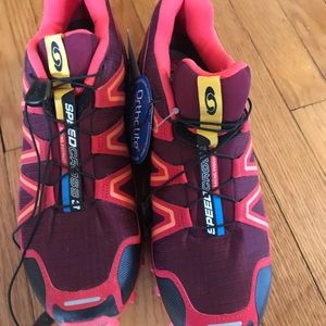 NWT Salomon Women’s Speedcross 3 Running Shoes